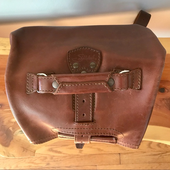 ❌ SOLD ❌ Saddleback Leather Medium Dry Bag - Picture 3 of 8